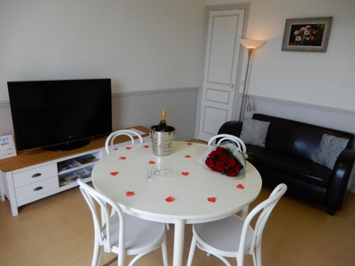 Caprices De Mer Appartement Avec Grand Balcon Et Vue A 300 M Plage, Apercu Mer, Lit Queen Size, Mers Les Bains Le Treport , Petit Dejeuner En Option, 2 Velos Fournis المظهر الخارجي الصورة